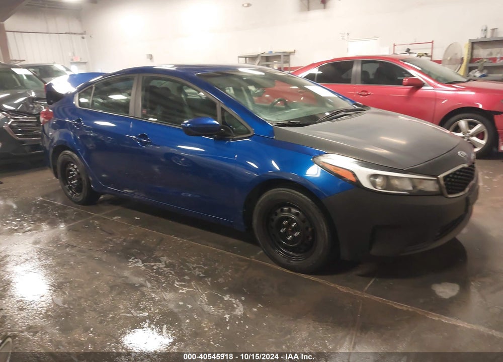 2017 KIA FORTE LX VIN: 3KPFK4A74HE122404
