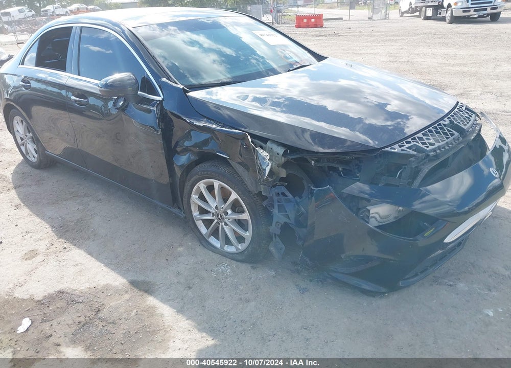 2019 MERCEDES-BENZ A 220 4MATIC VIN: WDD3G4FB4KW025918