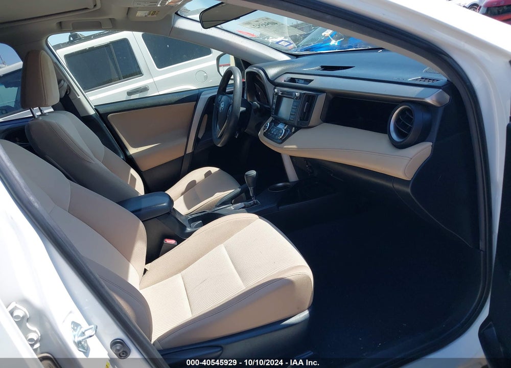 2015 TOYOTA RAV4 XLE VIN: JTMRFREV9FD139754