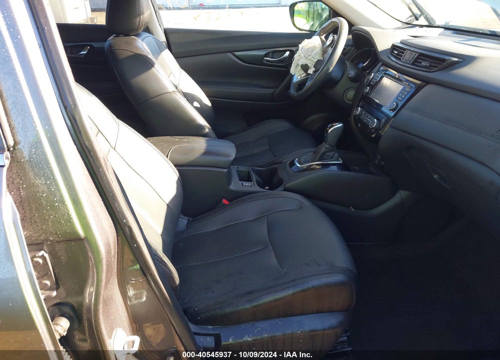 2017 NISSAN ROGUE SL VIN: 5N1AT2MV6HC814916