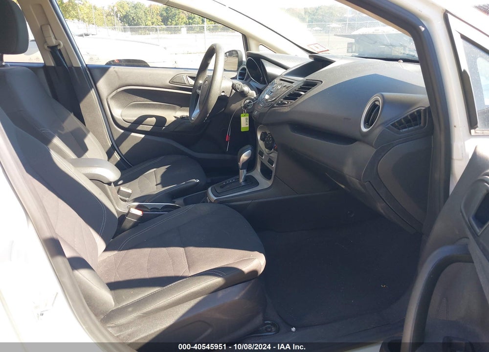 2019 FORD FIESTA SE VIN: 3FADP4EJ8KM156024