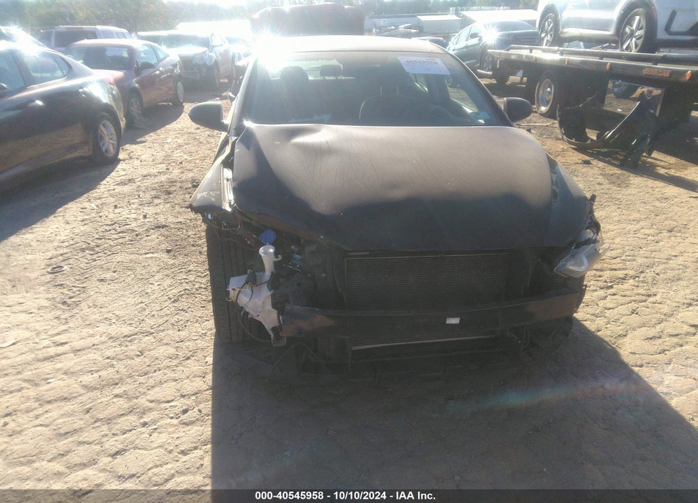 2017 HYUNDAI ELANTRA SE VIN: KMHD74LFXHU422202