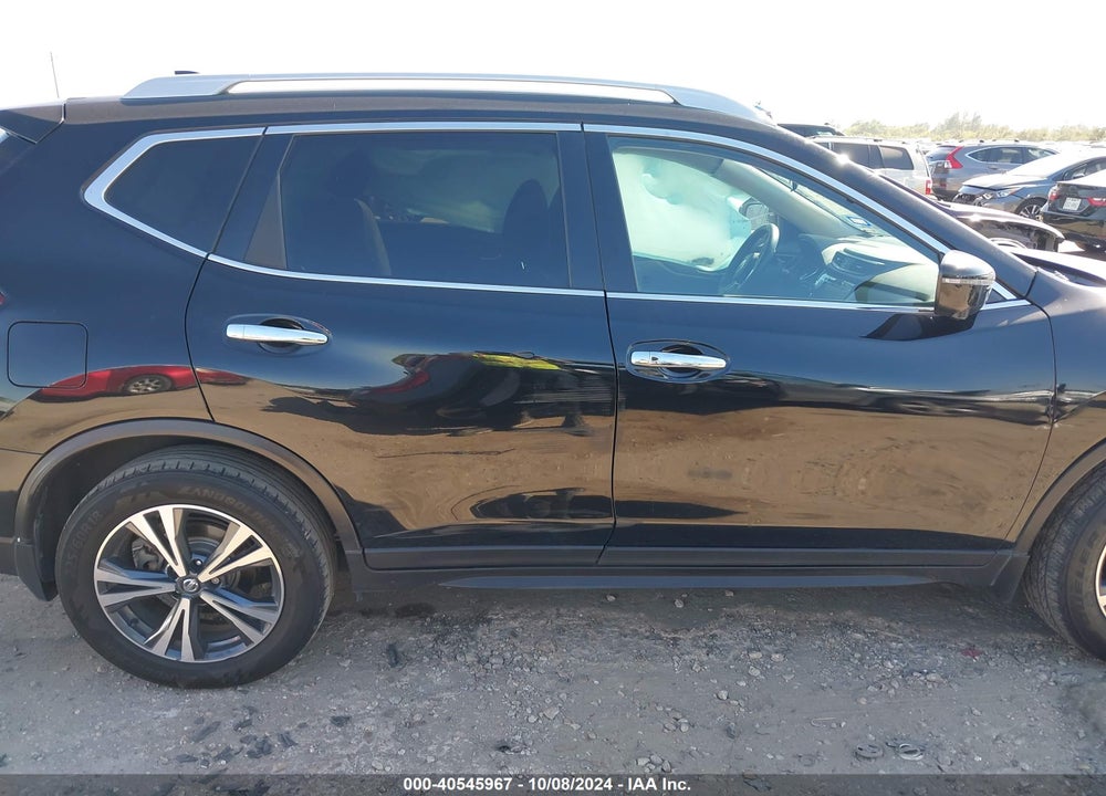 2019 NISSAN ROGUE SV VIN: 5N1AT2MT0KC765363