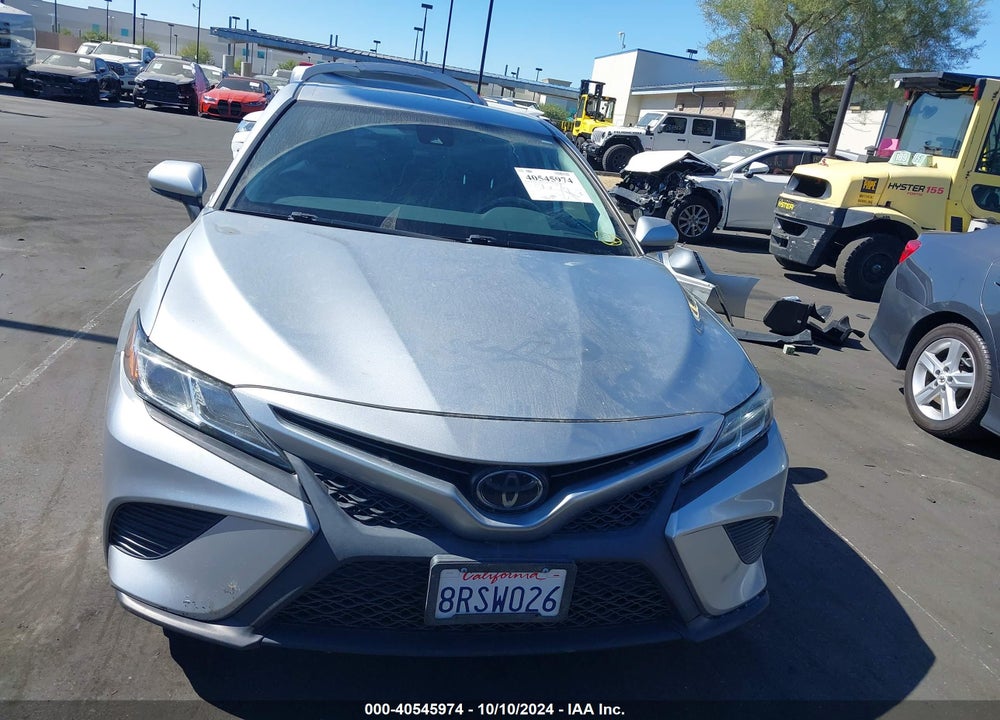 2019 TOYOTA CAMRY SE VIN: 4T1B11HK7KU228196