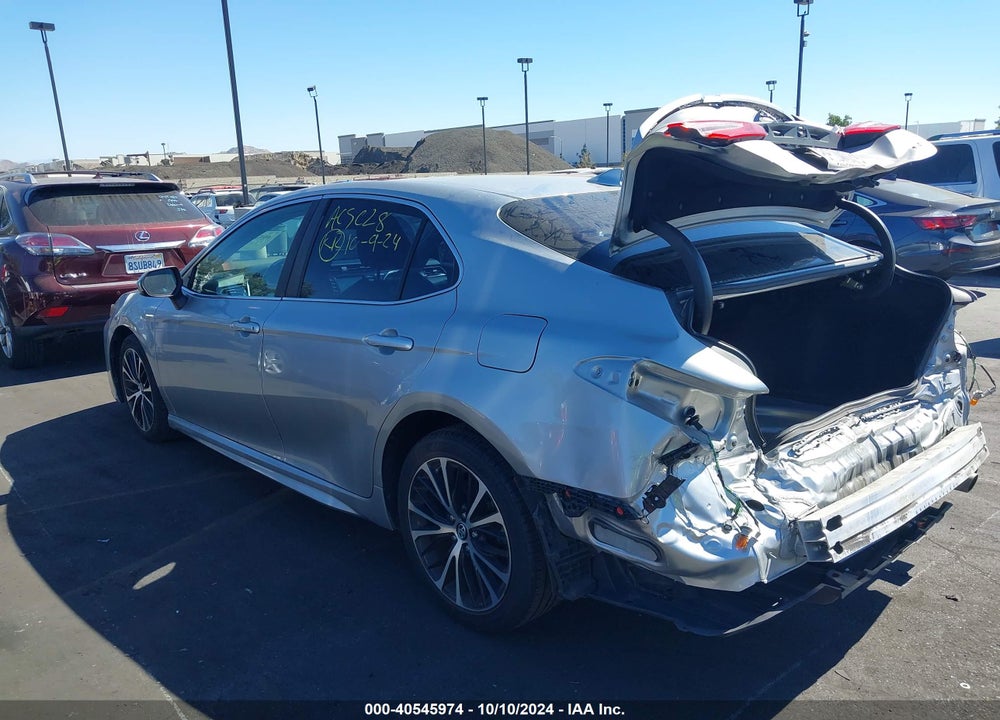 2019 TOYOTA CAMRY SE VIN: 4T1B11HK7KU228196