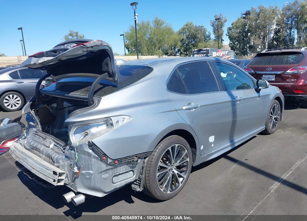2019 TOYOTA CAMRY SE VIN: 4T1B11HK7KU228196