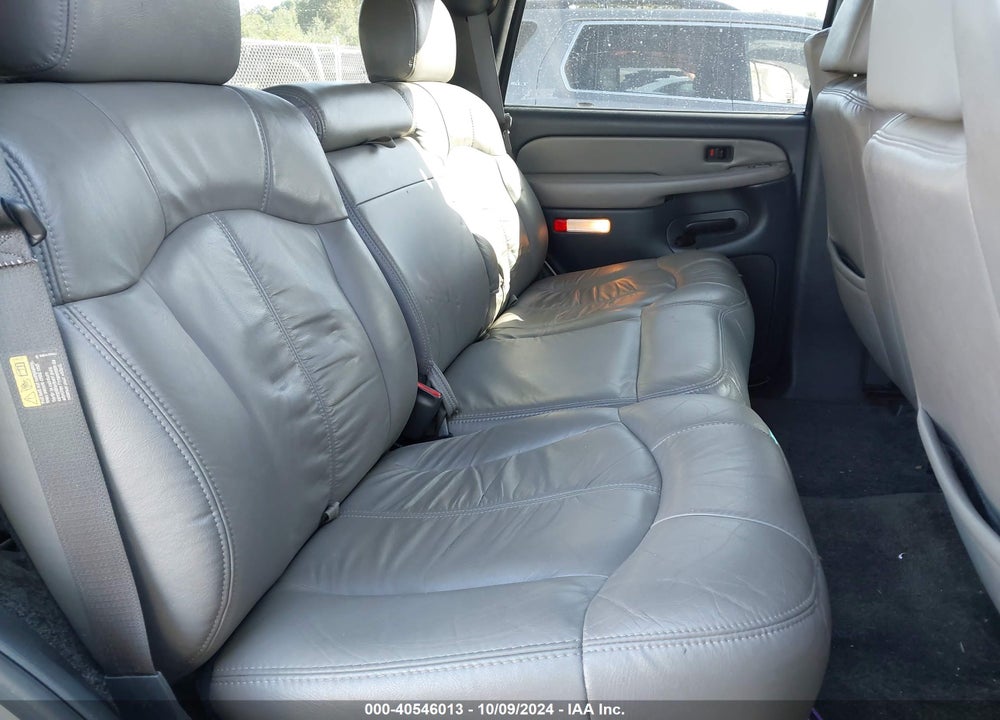 2001 CHEVROLET TAHOE LT VIN: 1GNEK13T61J267190