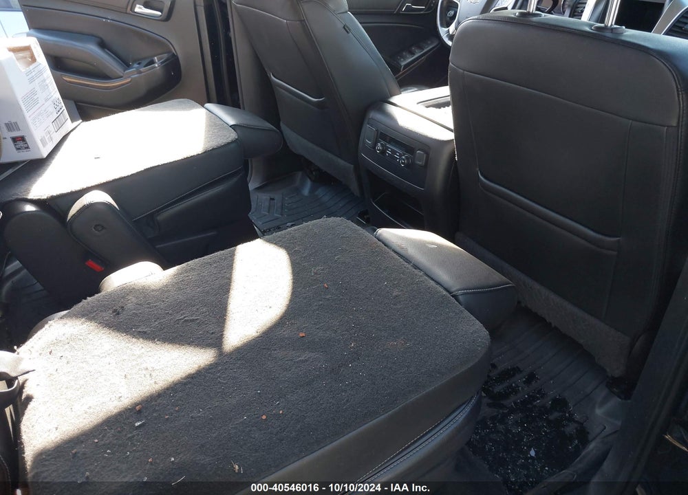 2017 CHEVROLET SUBURBAN LT VIN: 1GNSKHKC8HR380759