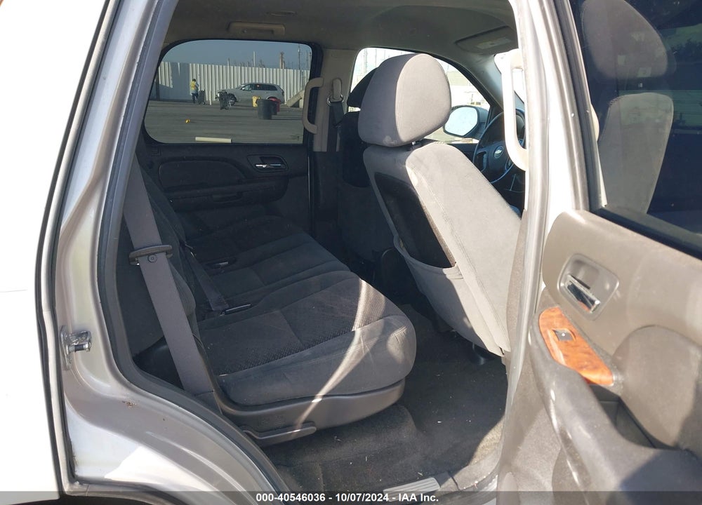 2007 CHEVROLET TAHOE LT VIN: 1GNFK13037R376081