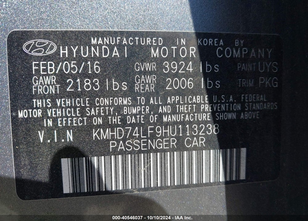 2017 HYUNDAI ELANTRA VIN: KMHD74LF9HU113238