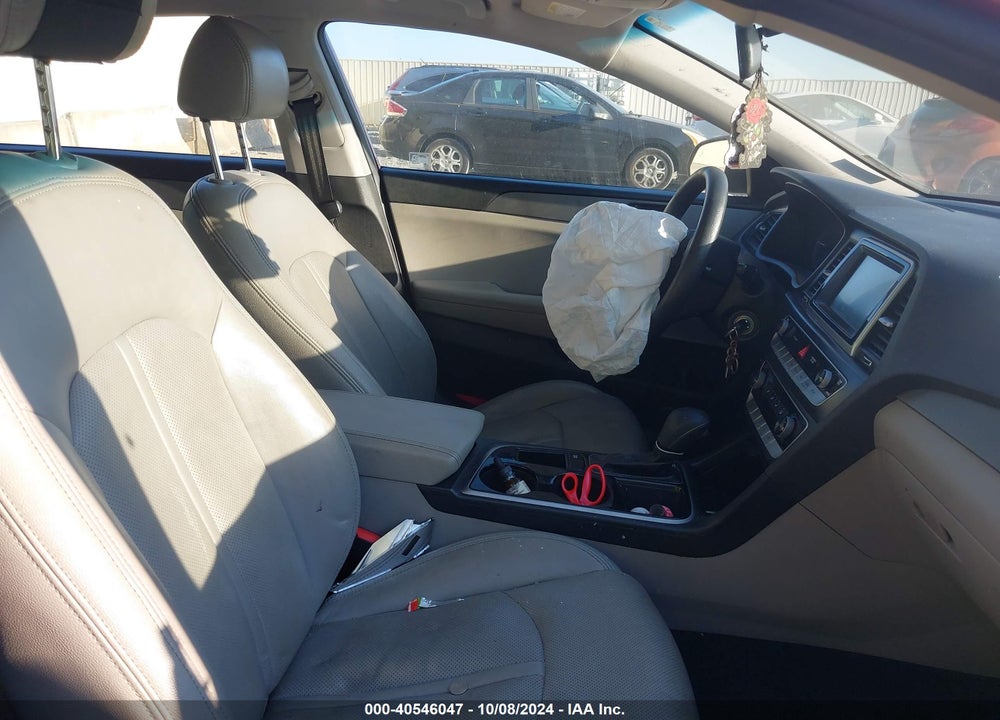 2019 HYUNDAI SONATA SE VIN: 5NPE24AF5KH737355