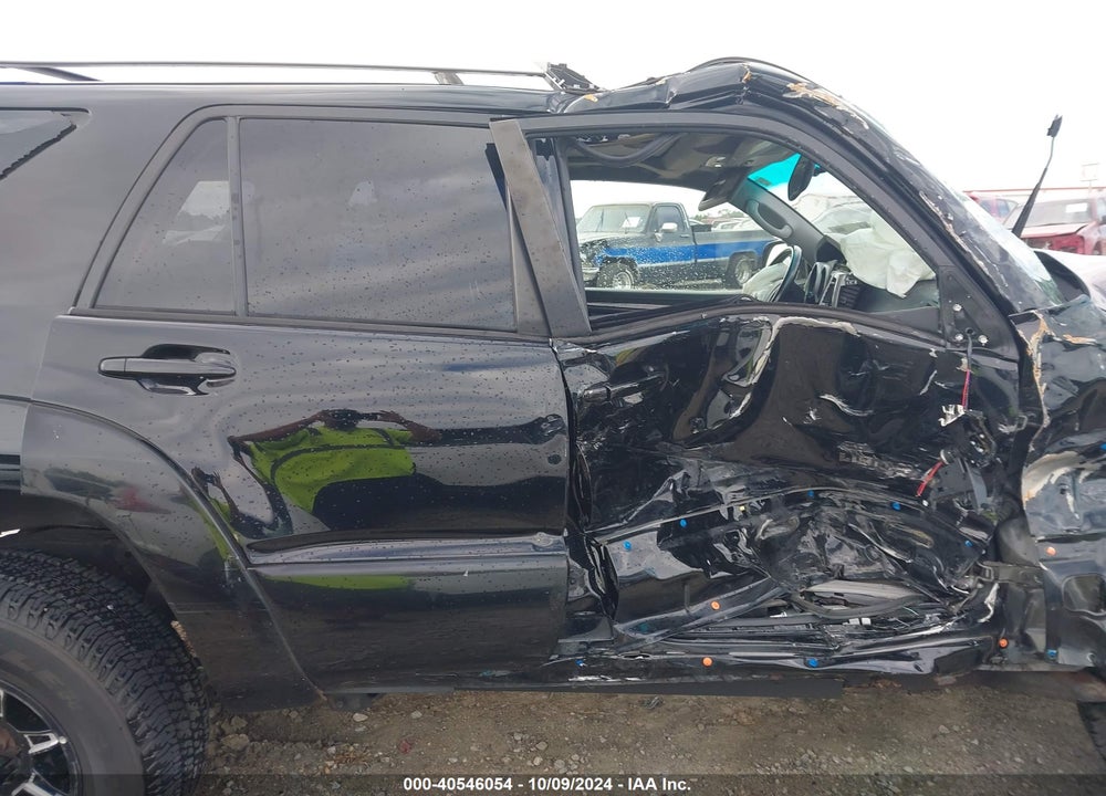2004 TOYOTA 4RUNNER LIMITED V8 VIN: JTEBT17R148011084