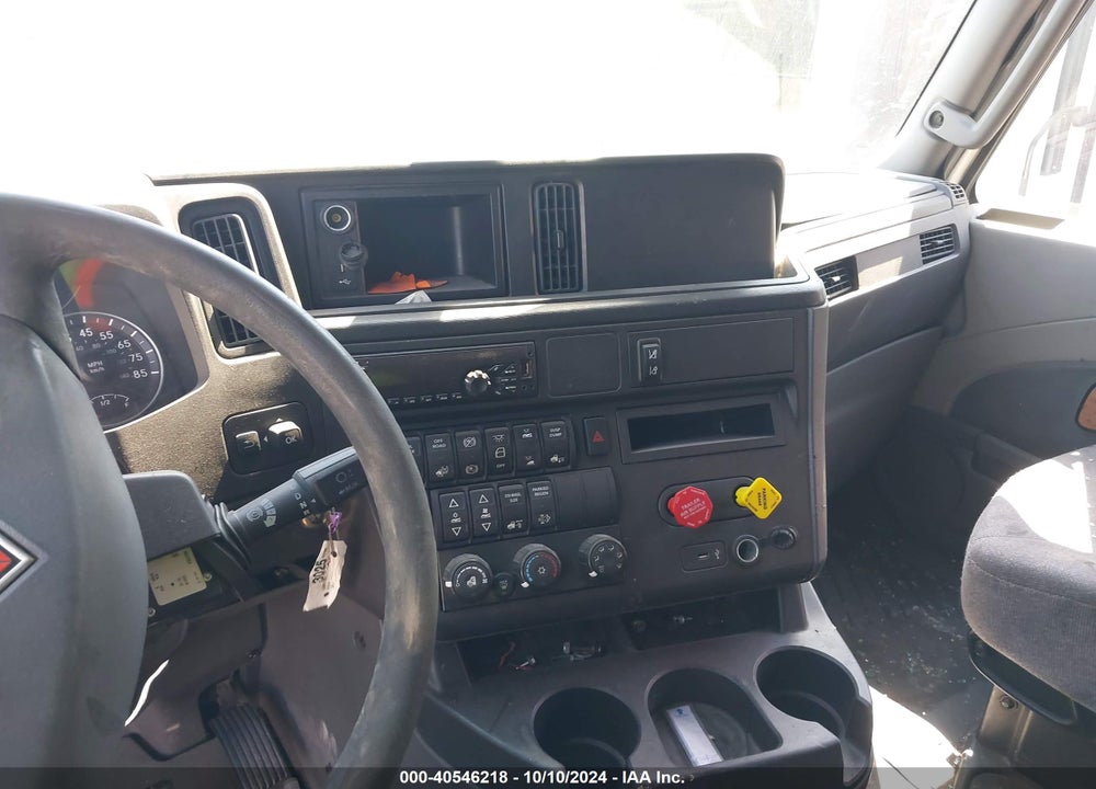 2019 INTERNATIONAL LT VIN: 3HSDZAPR5KN771170