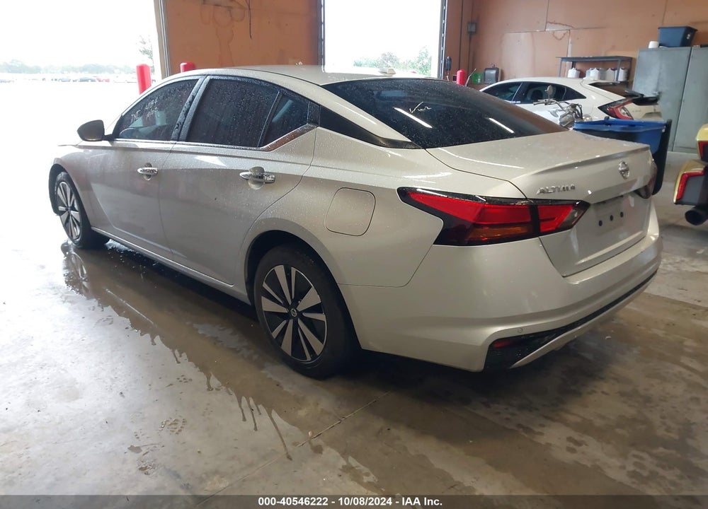 2022 NISSAN ALTIMA SV FWD VIN: 1N4BL4DV9NN315537