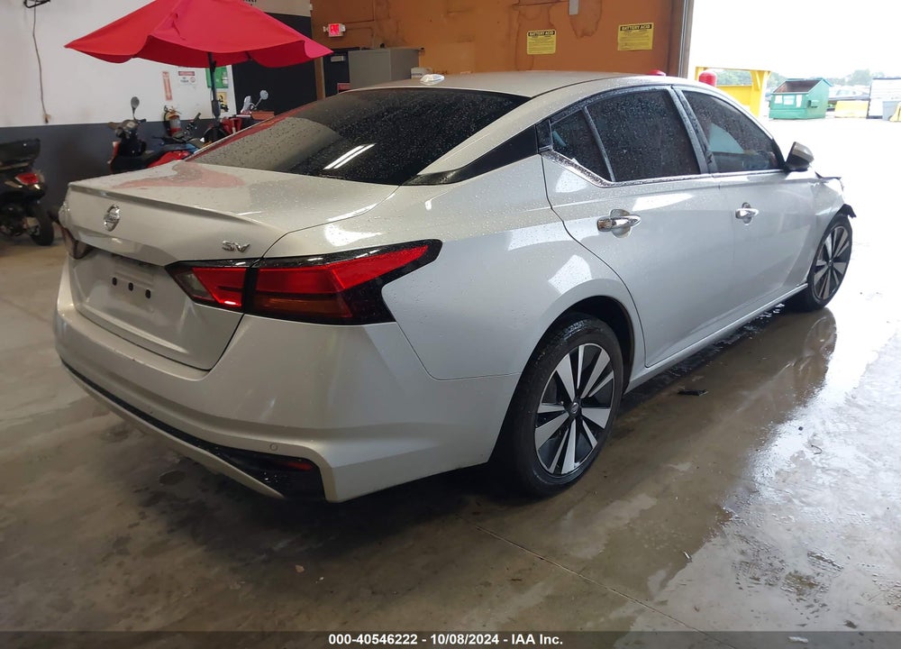 2022 NISSAN ALTIMA SV FWD VIN: 1N4BL4DV9NN315537