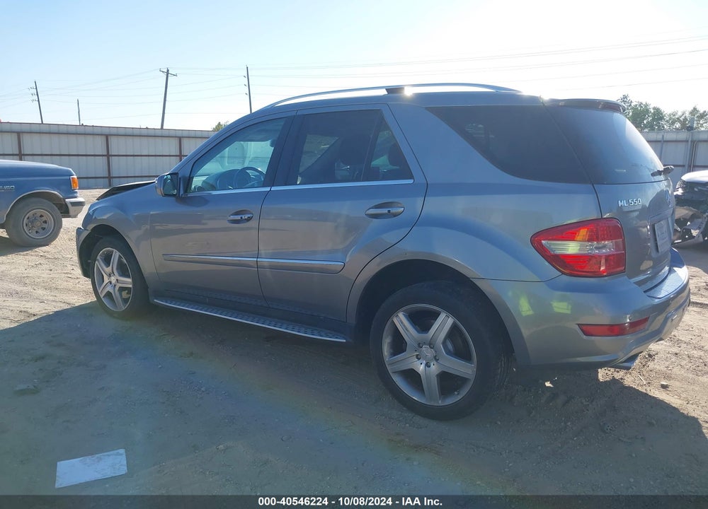 2010 MERCEDES-BENZ ML 550 4MATIC VIN: 4JGBB7CB9AA597777
