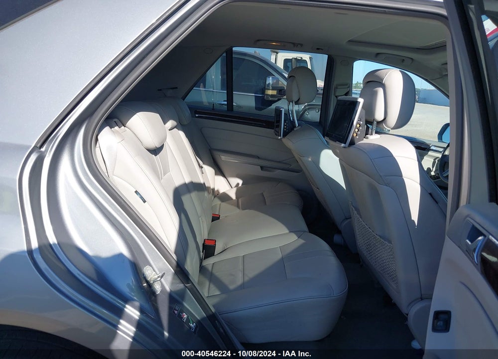 2010 MERCEDES-BENZ ML 550 4MATIC VIN: 4JGBB7CB9AA597777