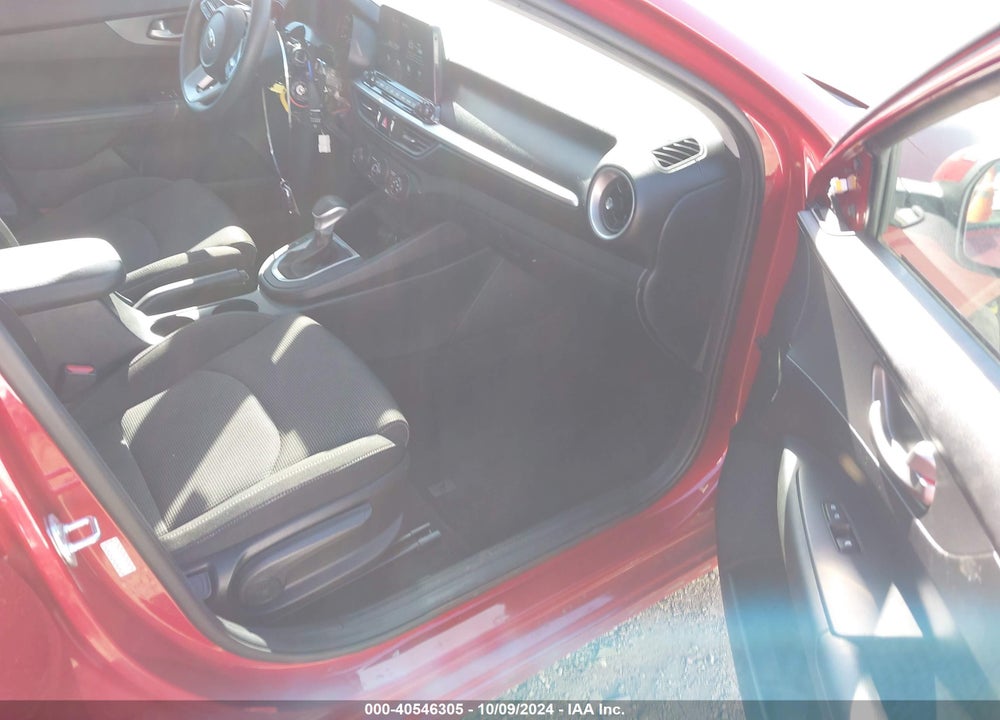 2021 KIA FORTE LXS VIN: 3KPF24AD4ME267944
