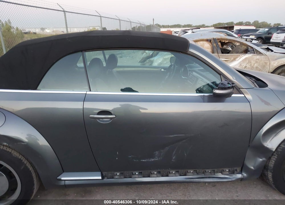 2013 VOLKSWAGEN BEETLE VIN: 3VW5X7AT5DM802918
