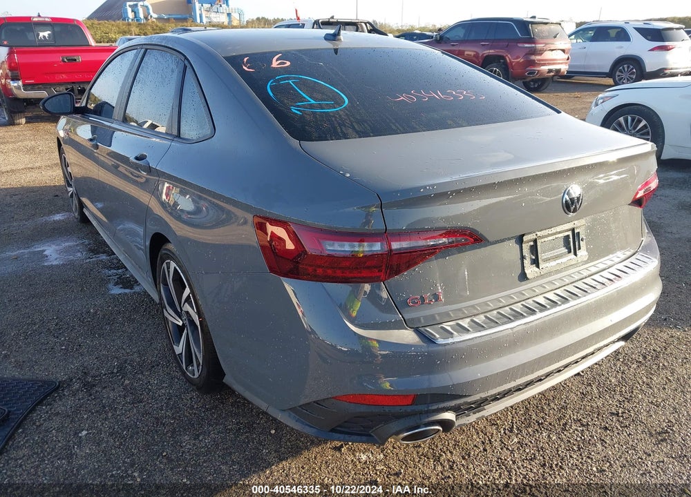 2024 VOLKSWAGEN JETTA GLI 2.0T AUTOBAHN VIN: 3VW2T7BU8RM068336