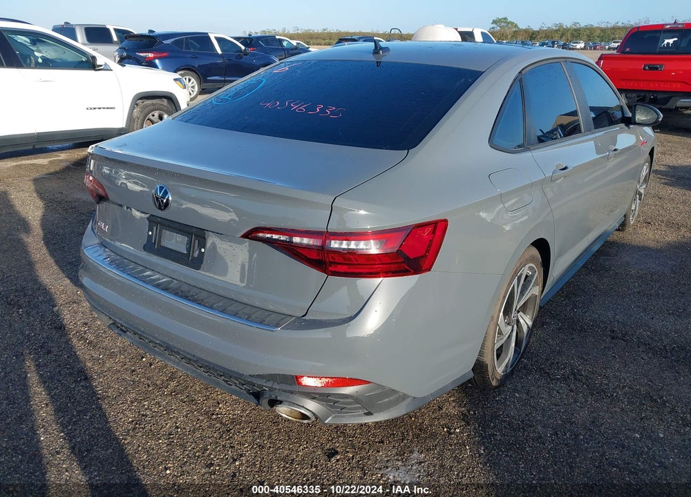 2024 VOLKSWAGEN JETTA GLI 2.0T AUTOBAHN VIN: 3VW2T7BU8RM068336