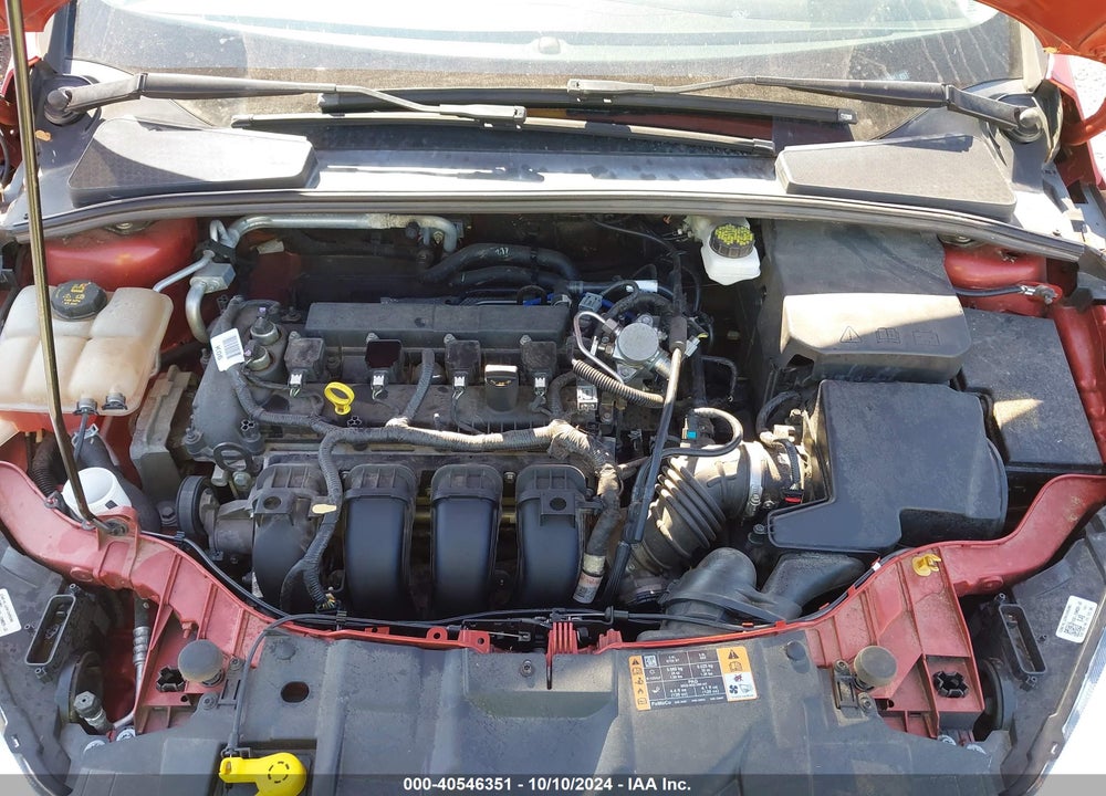 2018 FORD FOCUS SE VIN: 1FADP3K25JL329408