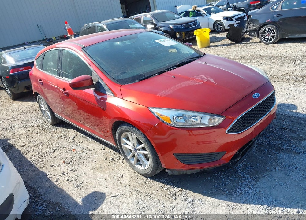 2018 FORD FOCUS SE VIN: 1FADP3K25JL329408