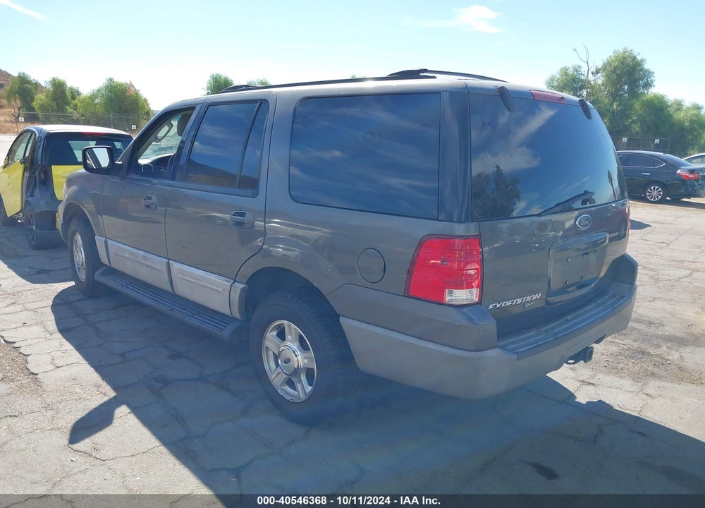 2003 FORD EXPEDITION XLT VIN: 1FMRU15W93LA96577