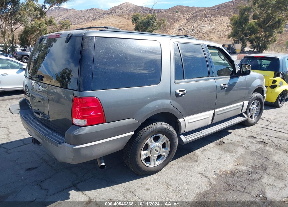 2003 FORD EXPEDITION XLT VIN: 1FMRU15W93LA96577