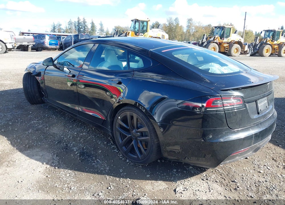 2022 TESLA MODEL S PLAID TRI MOTOR ALL-WHEEL DRIVE VIN: 5YJSA1E6XNF496698