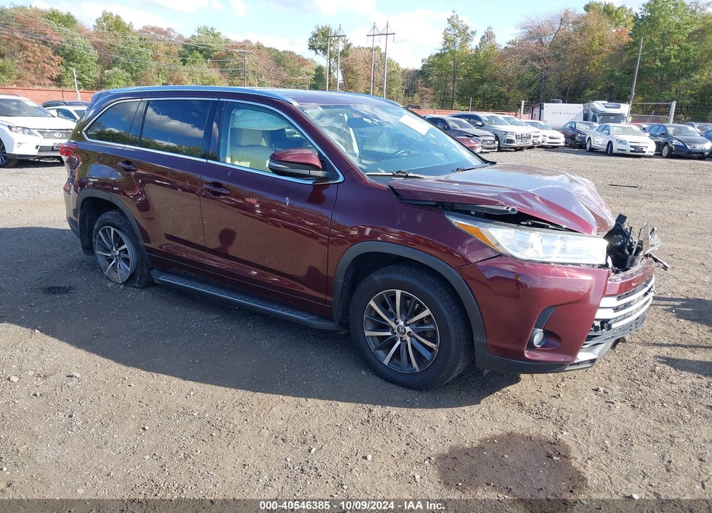 2017 TOYOTA HIGHLANDER XLE VIN: 5TDJZRFH4HS406206