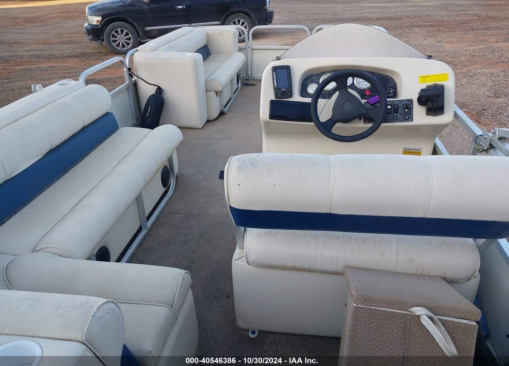 2003 ODYSSEY MILLENIUM PONTOON BOAT VIN: 4J203