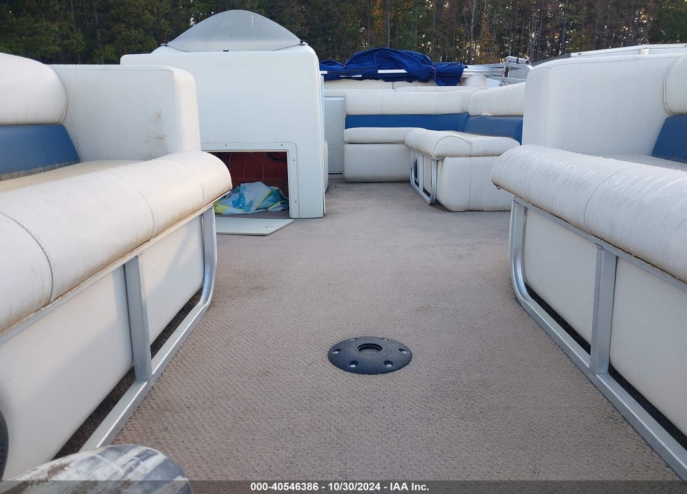 2003 ODYSSEY MILLENIUM PONTOON BOAT VIN: 4J203