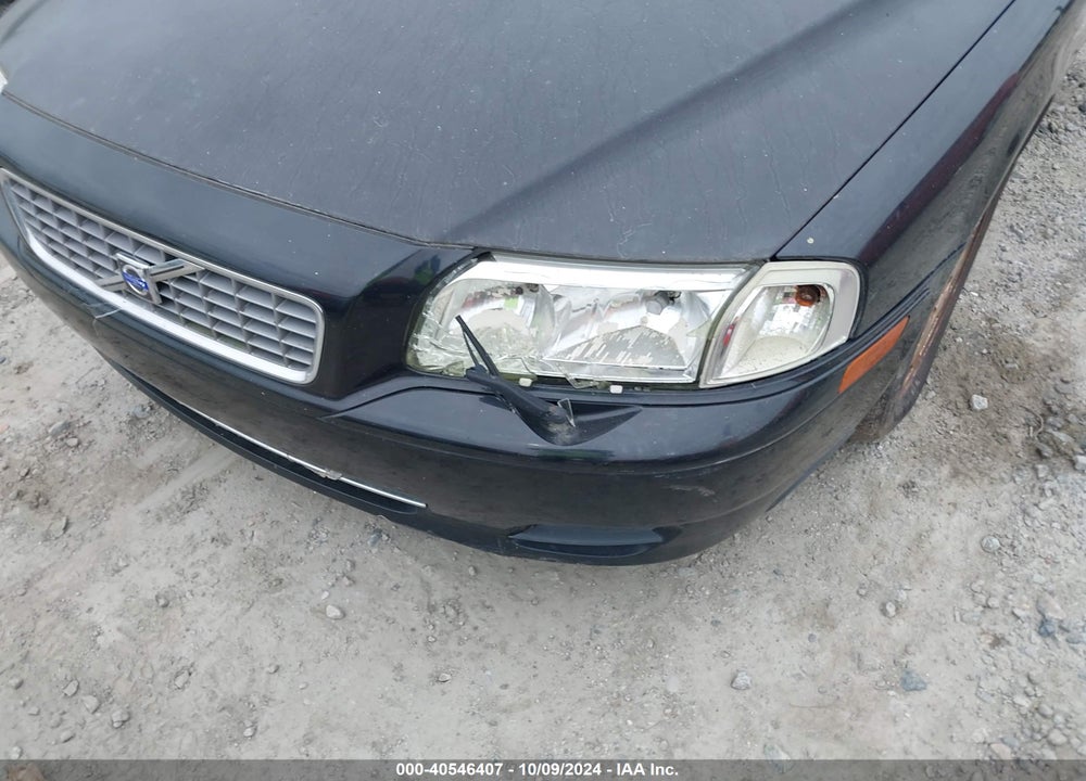 2004 VOLVO S80 2.5T VIN: YV1TH59H141379516