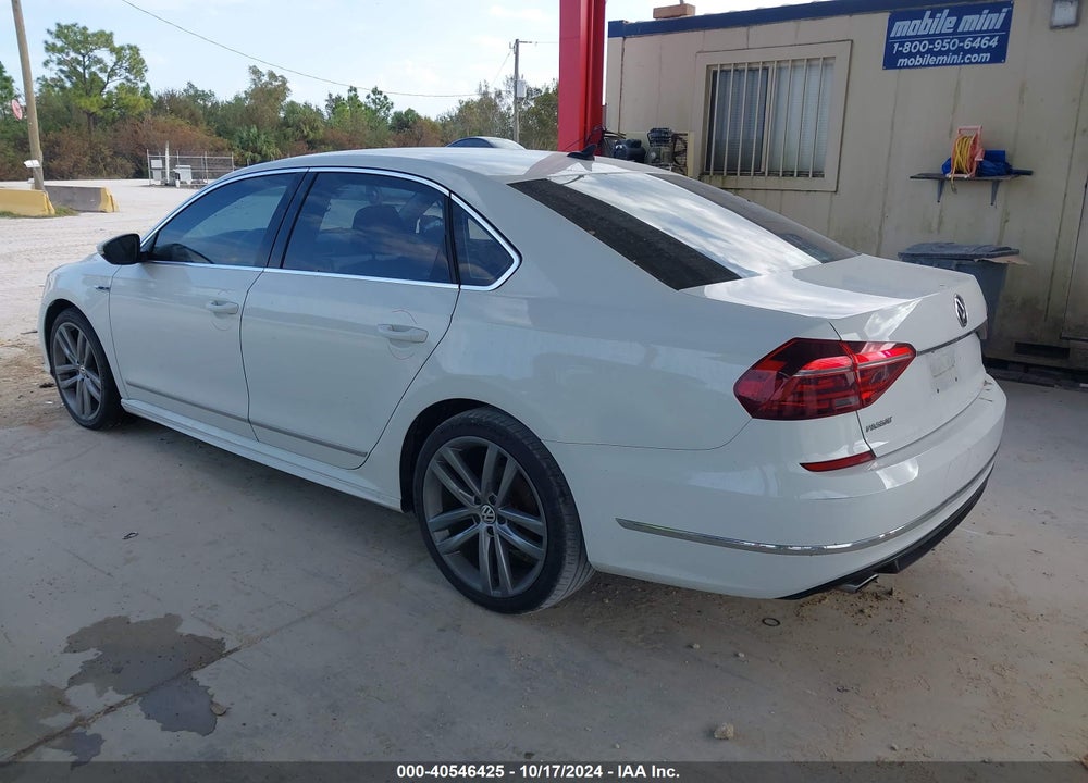 2017 VOLKSWAGEN PASSAT 1.8T R-LINE VIN: 1VWDT7A30HC073550