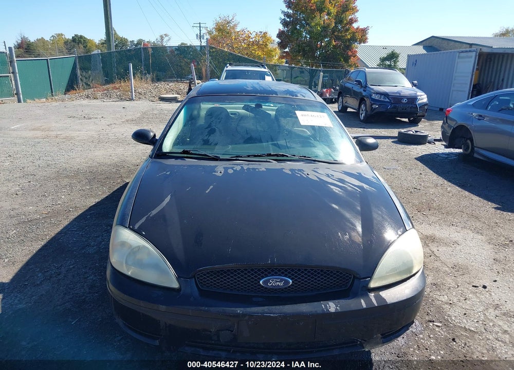 2005 FORD TAURUS SE VIN: 1FAHP53U05A111181