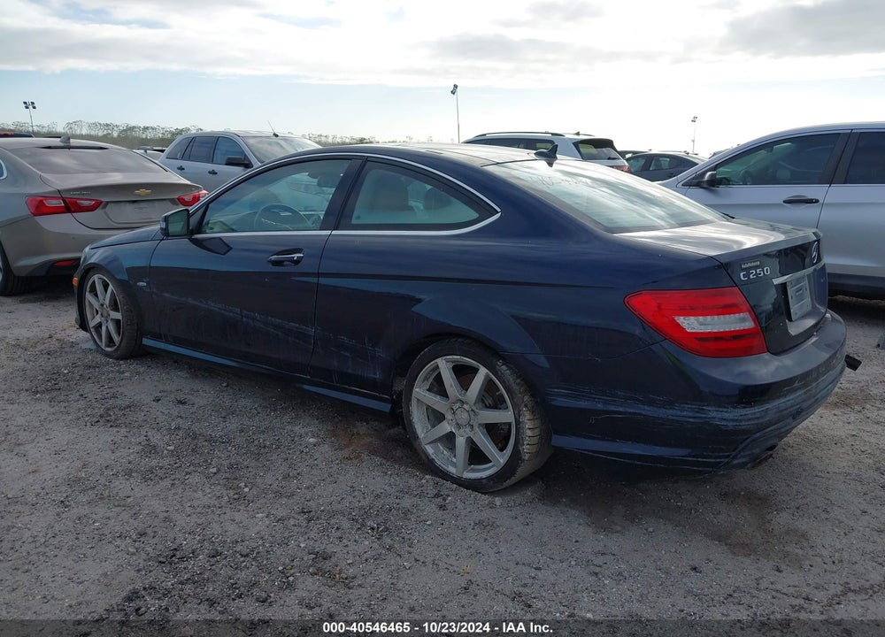2012 MERCEDES-BENZ C 250 VIN: WDDGJ4HB7CF753766