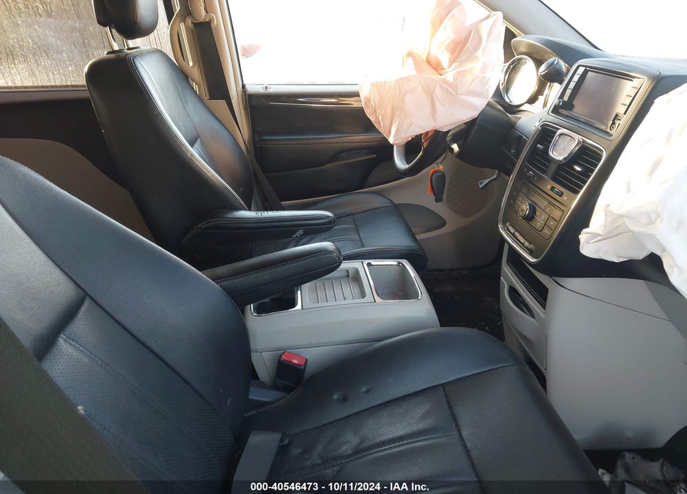 2015 CHRYSLER TOWN & COUNTRY TOURING-L VIN: 2C4RC1CG0FR601033