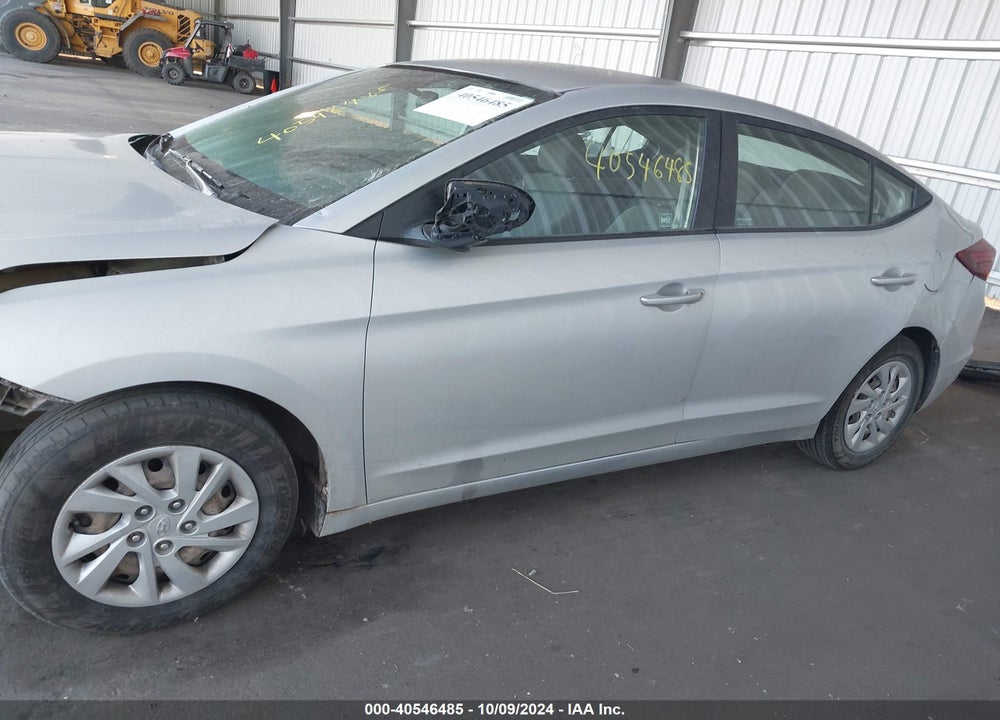 2019 HYUNDAI ELANTRA SE VIN: 5NPD74LF6KH496531