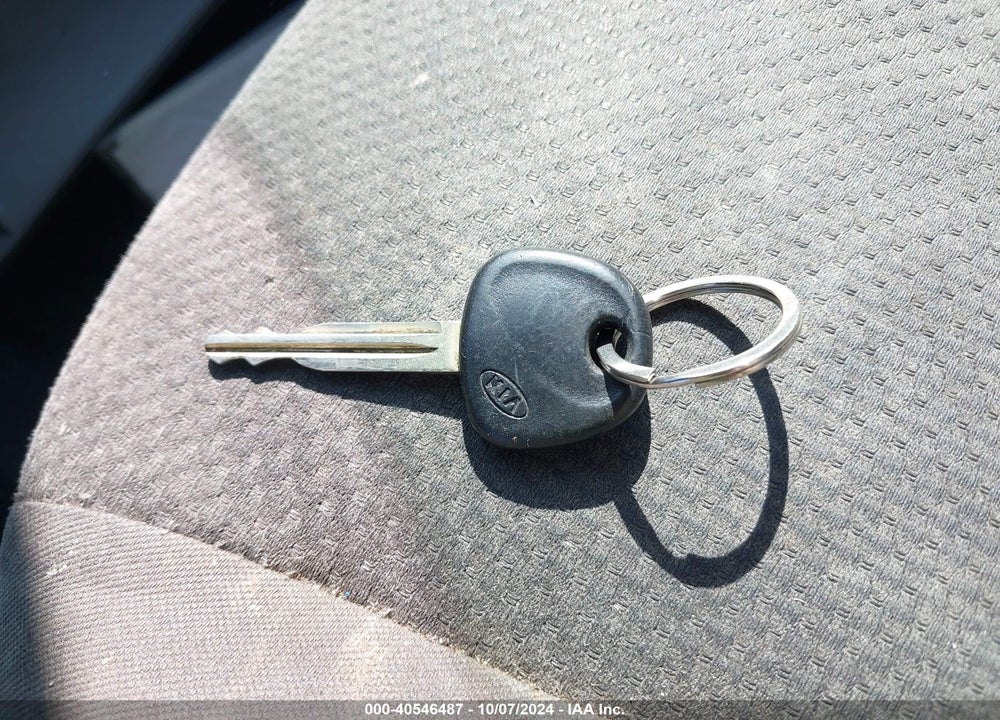 2010 KIA FORTE EX VIN: KNAFU4A29A5241823