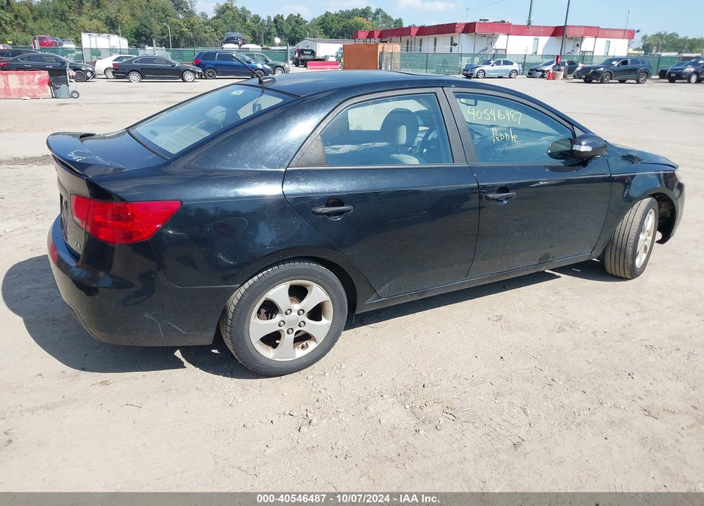 2010 KIA FORTE EX VIN: KNAFU4A29A5241823