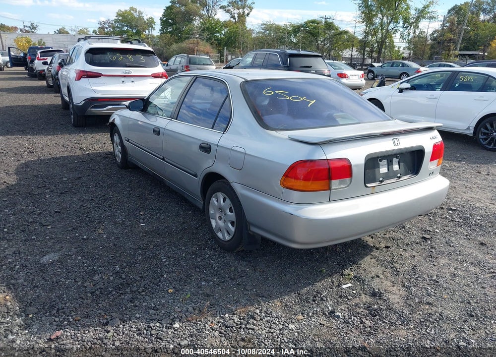 1998 HONDA CIVIC LX VIN: 2HGEJ6679WH613640