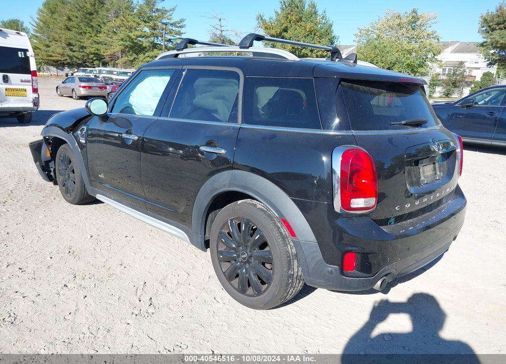 2017 MINI COUNTRYMAN COOPER S VIN: WMZYT5C36H3B67215