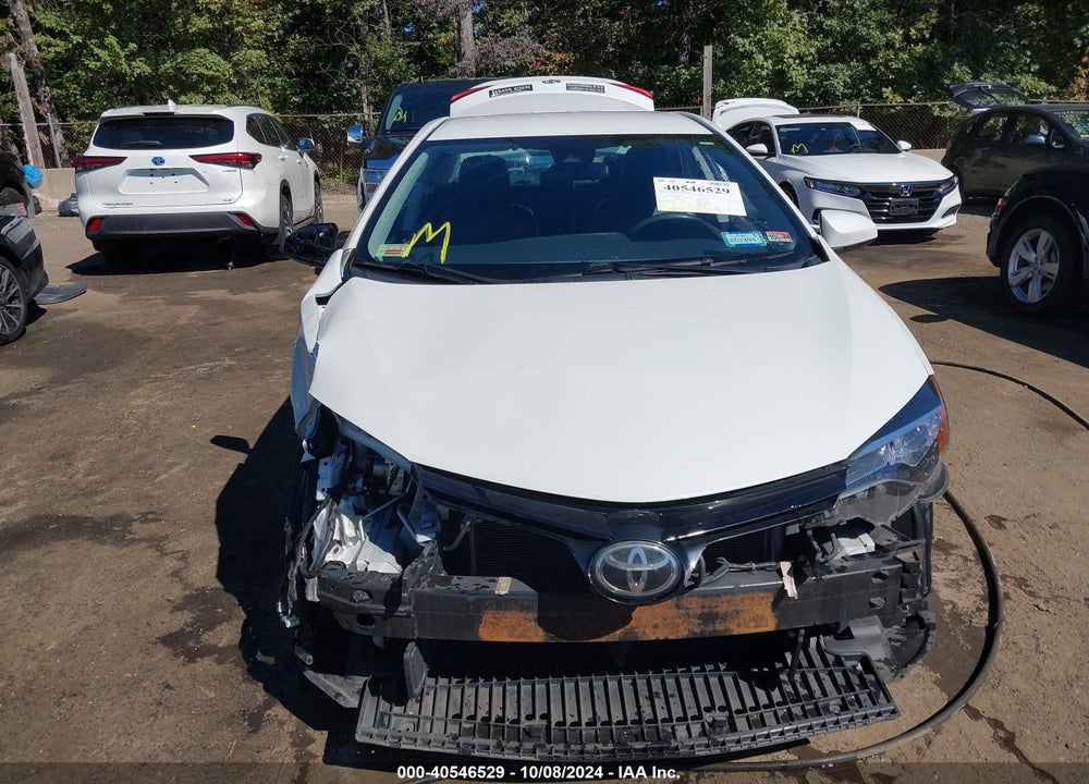 2017 TOYOTA COROLLA LE VIN: 5YFBURHE3HP596742