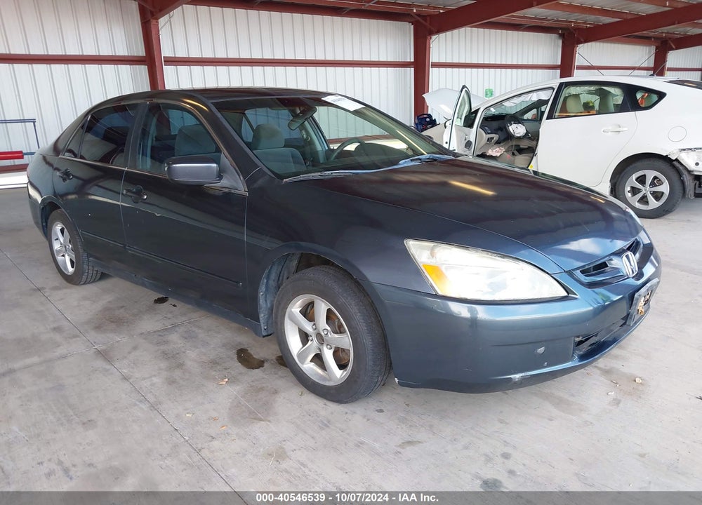2004 HONDA ACCORD 2.4 LX VIN: JHMCM56304C037679