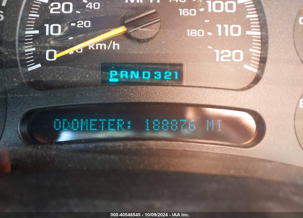 2004 CHEVROLET SUBURBAN 2500 LT VIN: 3GNGC26G64G229958