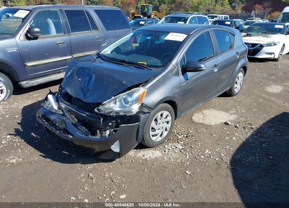 2015 TOYOTA PRIUS C TWO VIN: JTDKDTB33F1094609