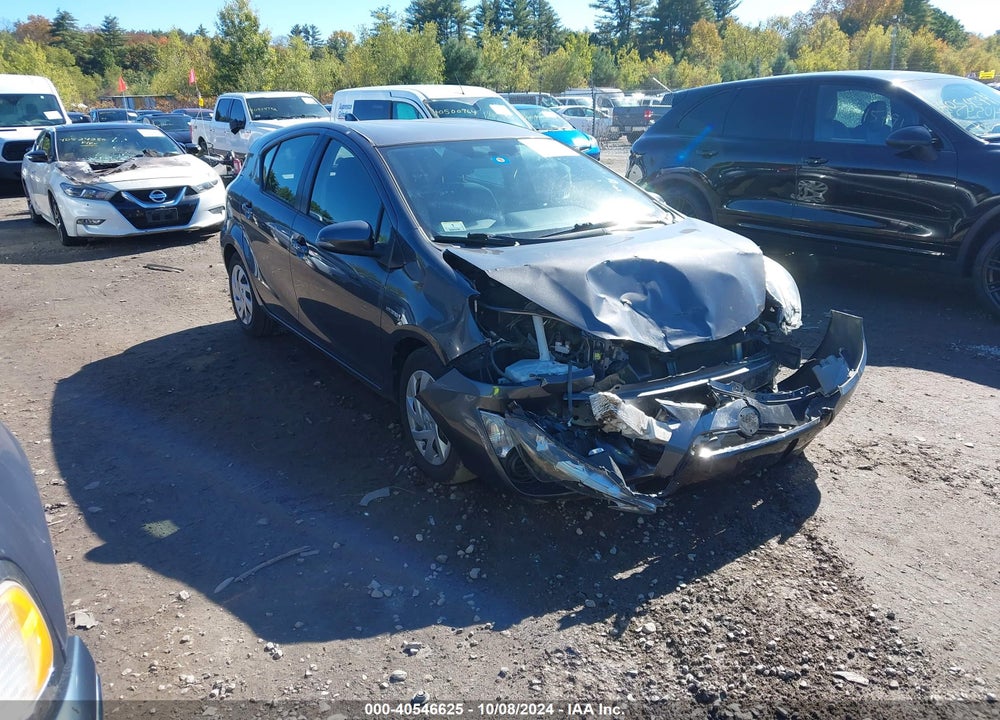 2015 TOYOTA PRIUS C TWO VIN: JTDKDTB33F1094609