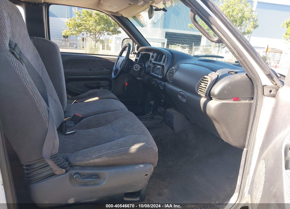 2001 DODGE RAM 1500 ST VIN: 1B7HF13Z31J258171