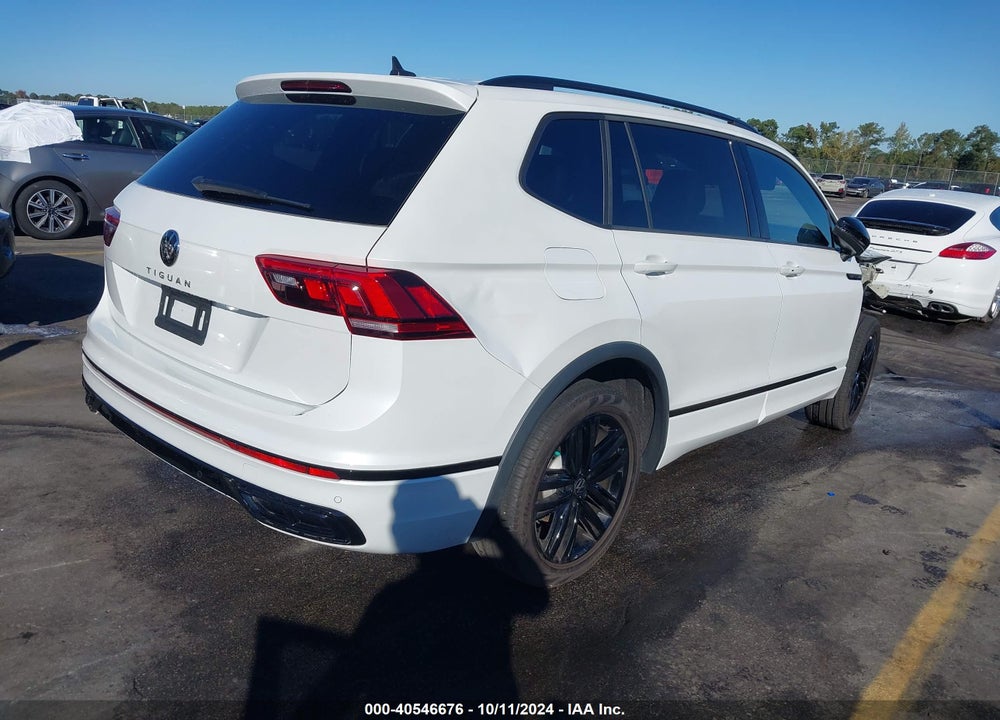 2022 VOLKSWAGEN TIGUAN 2.0T SE R-LINE BLACK VIN: 3VVCB7AX6NM107619